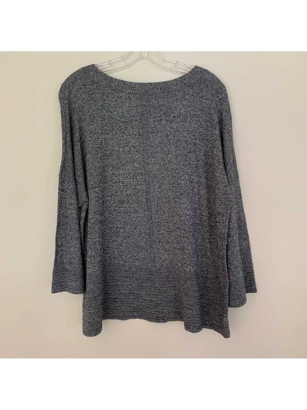 CYRUS Gray Heathered Long Sleeve Knit Tunic - Picture 11 of 13